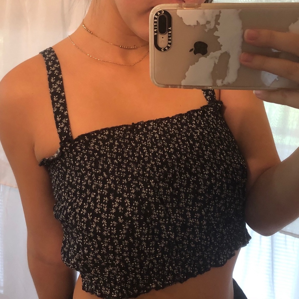 brandy melville crop top
